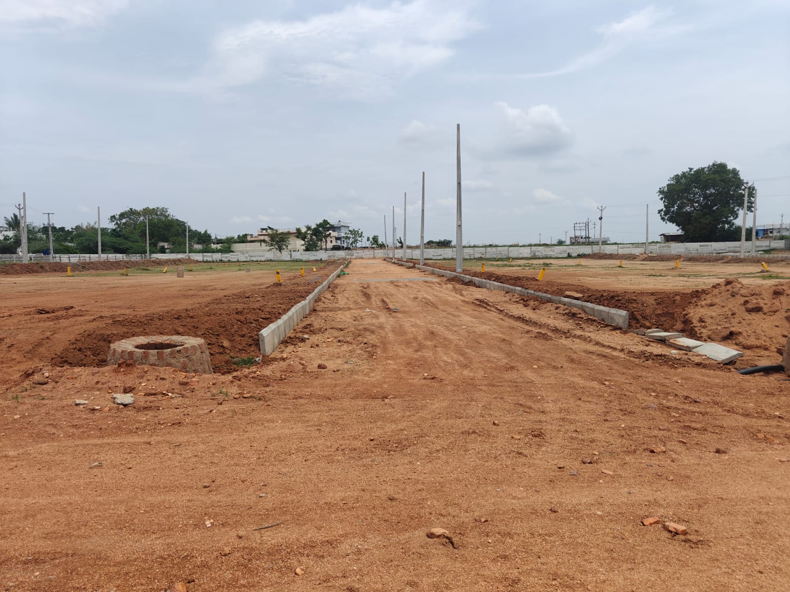 open plots Near It hub